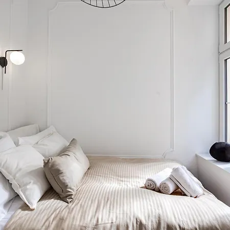 Lejlighed Modern Garbary 62 Zloto & Design